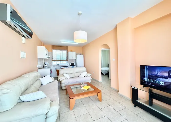 Eden Apartment